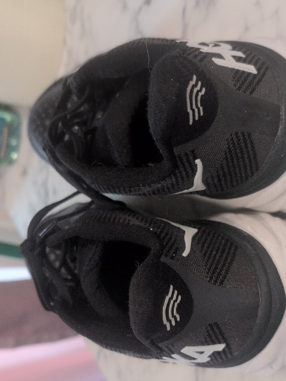 Hoka Clifton 9 Wide Women's Running Shoes Black with White Accents - Picture 4 of 9